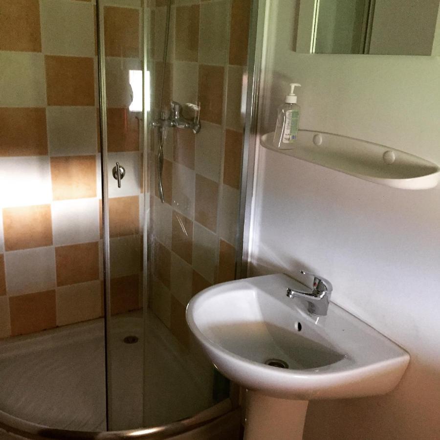 Bran White Clouds House And Chalet Екстер'єр фото